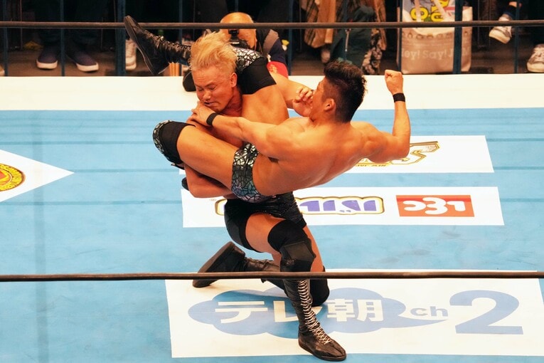 SANADAのシャイニングウィザード