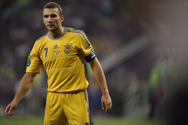 2012年ユーロ　©BUNGEISHUNJU