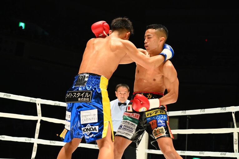 “武尊のライバル候補”から“井上尚弥の同門”へ…武居由樹が3連続秒殺KO勝利で証明した「元K-1王者がボクシングでも強い理由」(9)