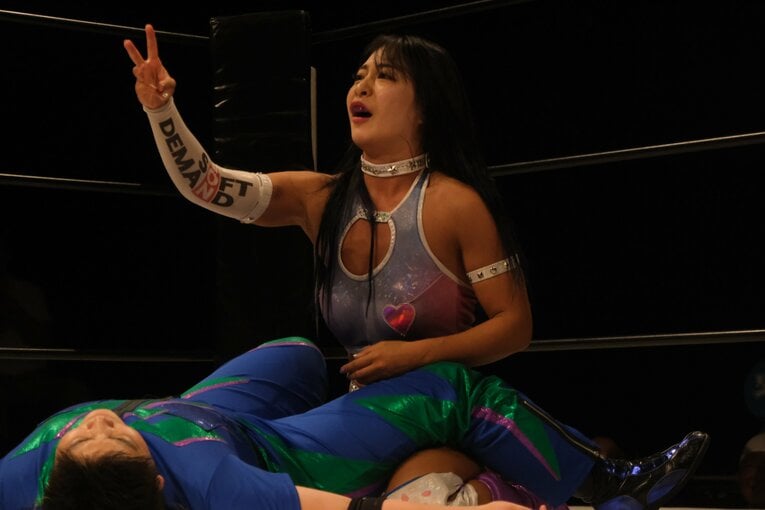 「リングに上がるな」と言われたプロレスデビューから3年…セクシー女優を引退、ちゃんよたがボディコンテストで見せた筋肉美「凄く幸せ者です」(66)