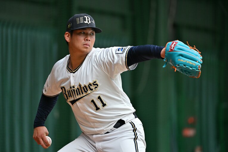 ブレーク２年目となる今春のキャンプで練習に取り組む山下　©Hideki Sugiyama