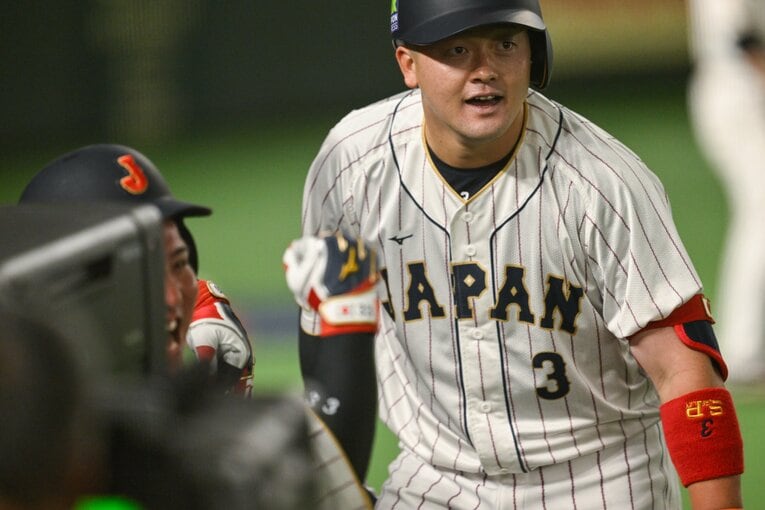 ホームラン後のパフォーマンス？　©Nanae Suzuki