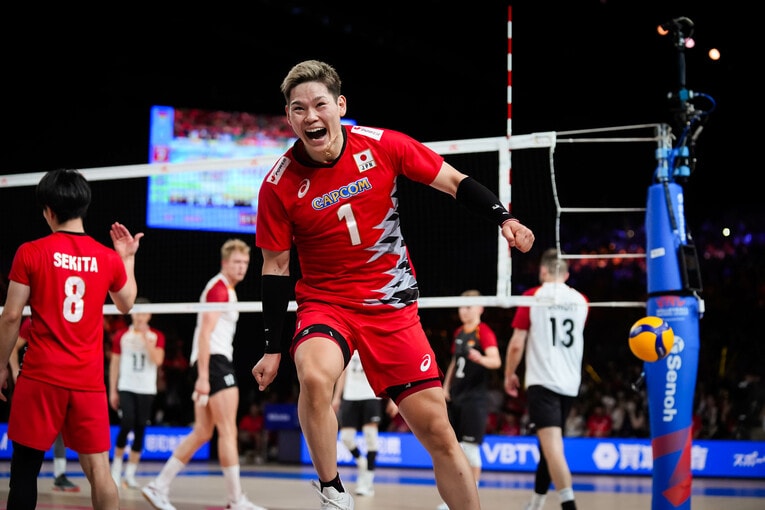 西田有志（VNLドイツ戦）　©︎Volleyball World