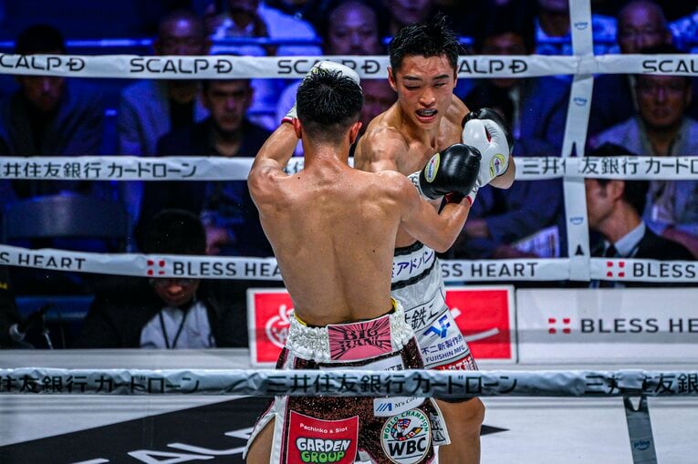 中谷潤人vs.西田凌佑（WBC・IBF世界バンタム級王座統一戦） ©Takuya Sugiyama