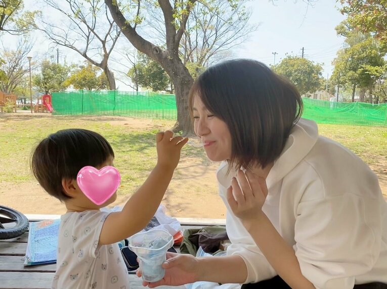 「出産時にアナウンサーの腹式呼吸が…」広瀬麻知子さん35歳、Jリーガーの妻になって気づいたこと「茶髪ロン毛というイメージでしたが」(18)