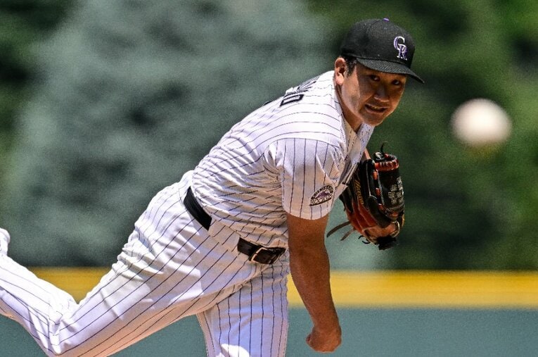 移籍が取り沙汰されたがロッキーズに残留した菅野 ／ photograph by Getty Images
