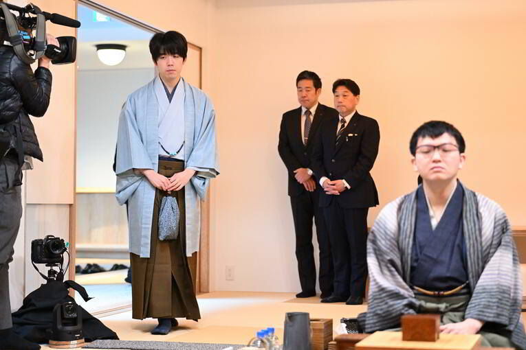 王将戦第3局、対局開始時の様子（全18枚）　©Keiji Ishikawa