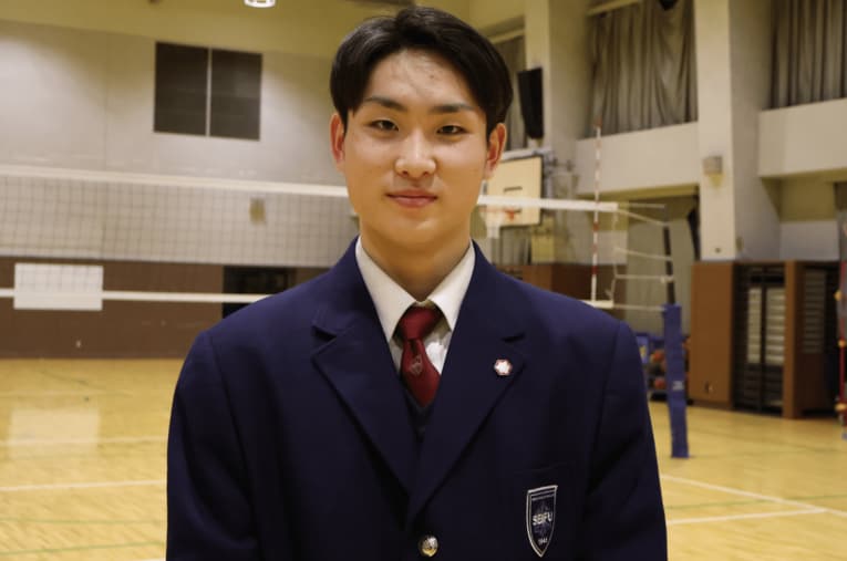 春高バレーで活躍した清風・西村海司。2年生になり、エース番号を背負う　©Yuko Tanaka