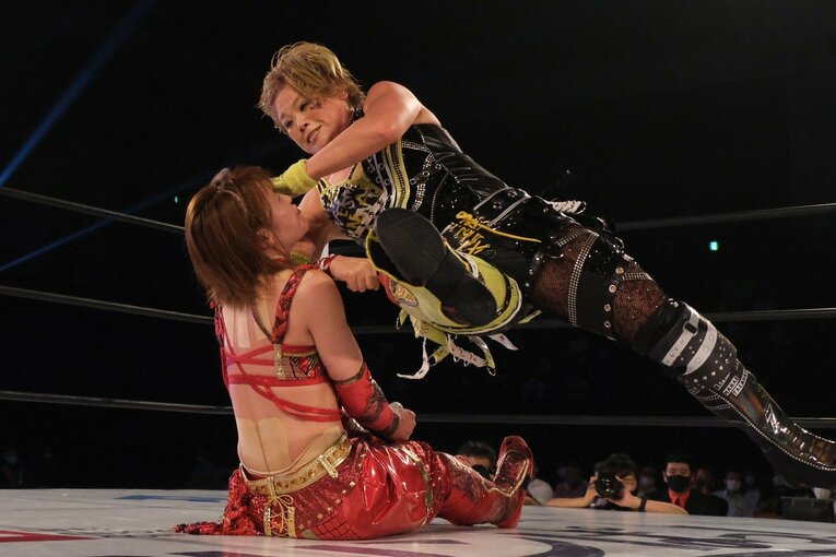 「ビューティ・ペアを超える」スターダム中野たむ＆なつぽいが目指す“女子プロレスの王道”「夢は武道館で単独ライブ」(65)