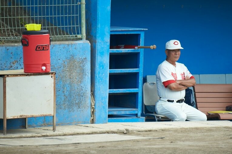 歴代最多の甲子園通算勝利数「68」を誇る智弁和歌山・高島仁前監督。知られざる挫折を乗り越え、名将の地位を築いていった ／ photograph by Tadashi Shirasawa