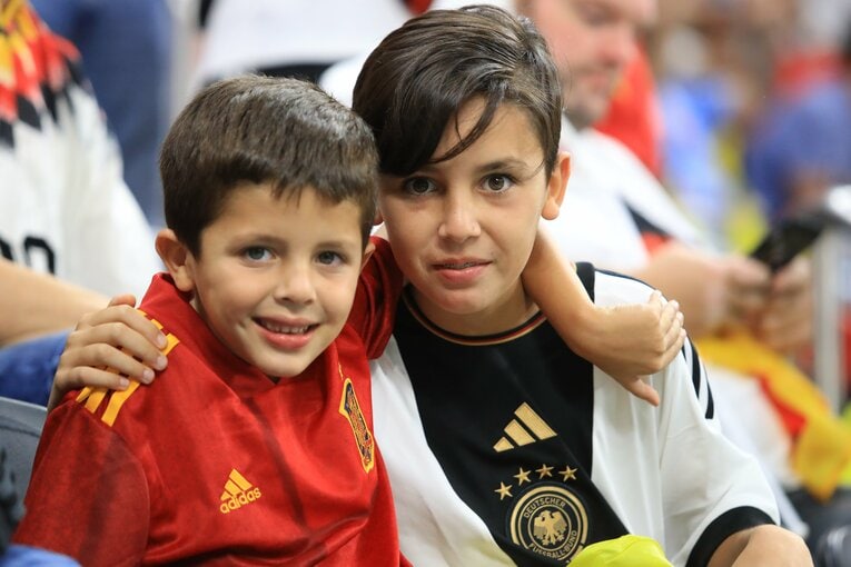 サポーター　©Kazuo Fukuchi/JMPA