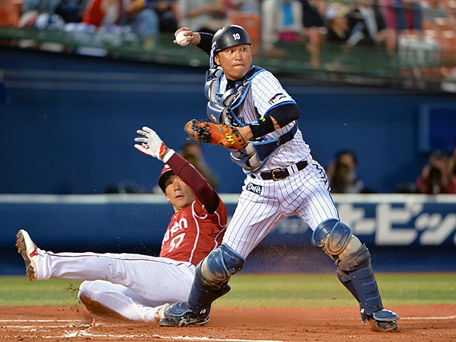 5年で4人ベテラン捕手獲得の阪神 Gmが就任しても 迷走は終わらない プロ野球 Number Web ナンバー