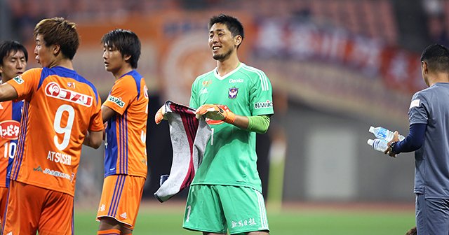 天皇杯は物語を喚起する舞台装置。新潟・大谷幸輝と高知・横竹翔の絆
