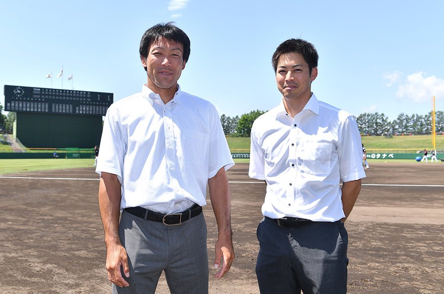 野球と生きる――。多田野と榎下がファイターズで歩む第二の人生。＜Number Web＞ photograph by Hokkaido Nippon-Ham Fighters