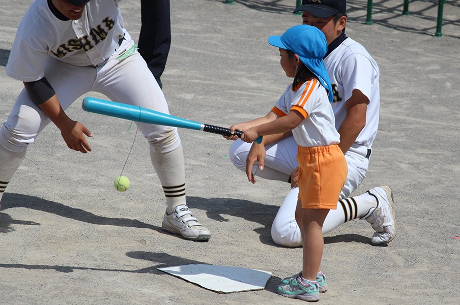 高校野球部員が“6年で19％減”… 初センバツの公立・三島南の監督が語る「幼稚園児への普及」に力を入れる理由＜Number Web＞ photograph by Kou Hiroo