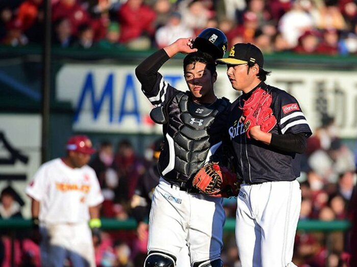 常勝ホークスの柱となる正捕手を！工藤公康は第二の城島を育成できるか。＜Number Web＞ photograph by NIKKAN SPORTS