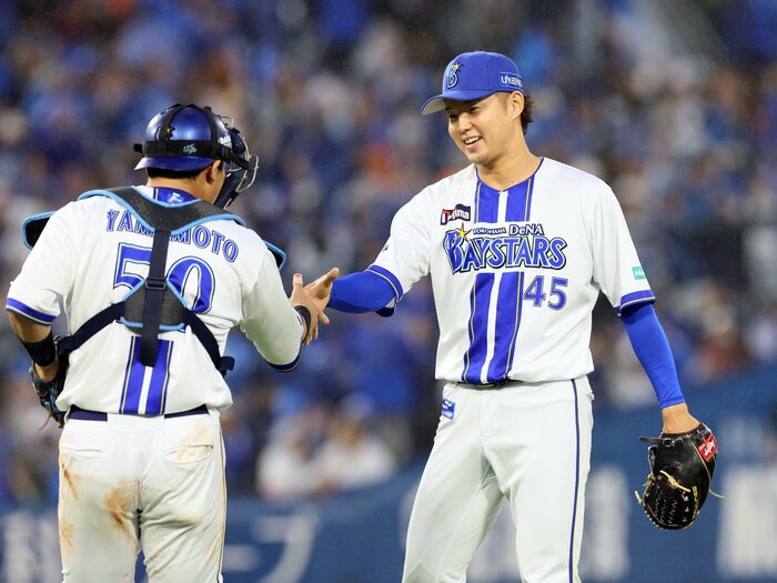 「もう一軍で投げられないかも…」DeNA森原康平33歳がついにCSで復活！ “微笑みのクローザー”が乗り越えた「選手生命にかかわる危機と心の闇」＜Number Web＞ photograph by SANKEI SHIMBUN