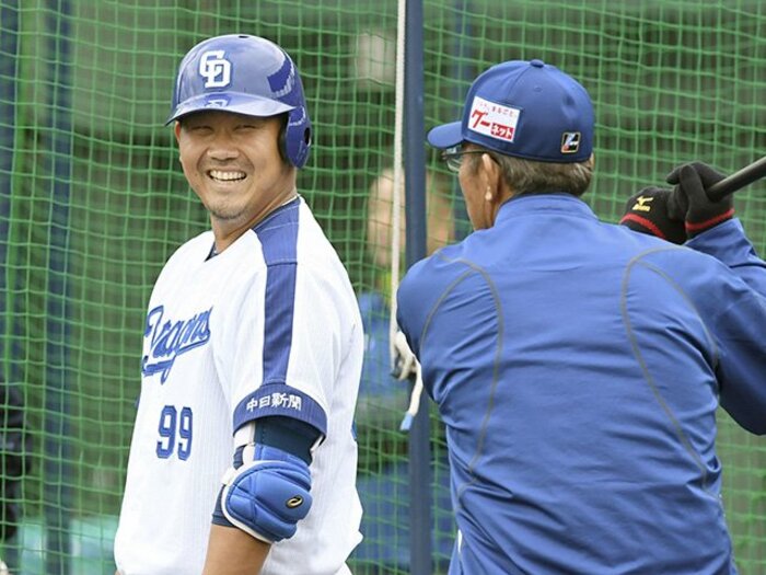 「サク越え」を数える意味はあるか。元記者が伝えるキャンプ報道の裏側。<Number Web> photograph by Kyodo News