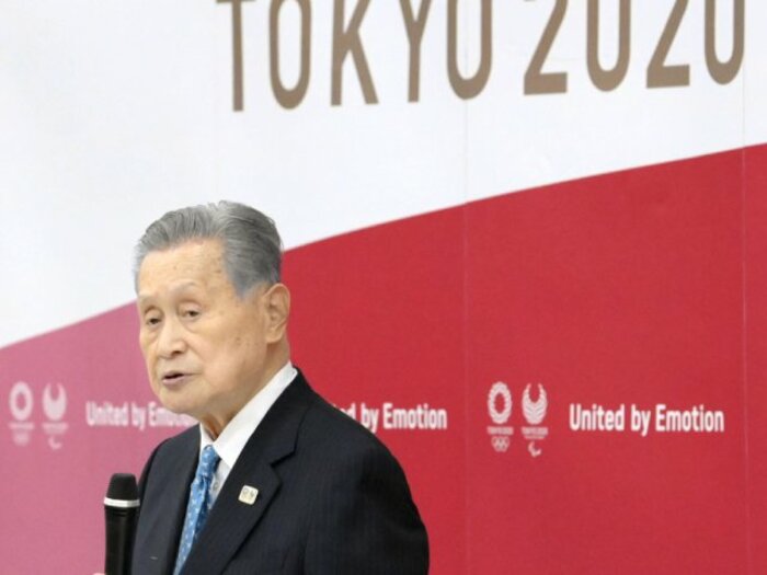「ゲリラが王道を制す」夕刊紙、タブロイド紙の野次馬精神が斬り込んだ「森喜朗辞任騒動」の本当の論点<Number Web> photograph by Kyodo News