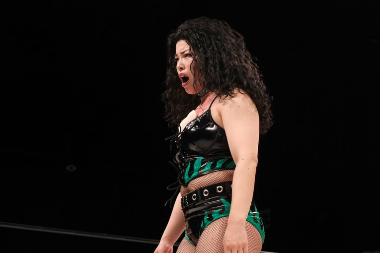 「圧倒される肉体美」を目指す新人女子プロレスラー…コンテストにも出場するZONESが語る“理想像”「実は体重が10kg減ったんです」(111)