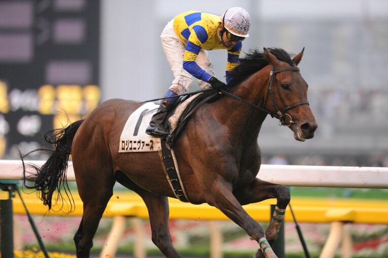 第76回（2009年）日本ダービーを制したロジユニヴァースと横山典弘　©︎Keiji Ishikawa