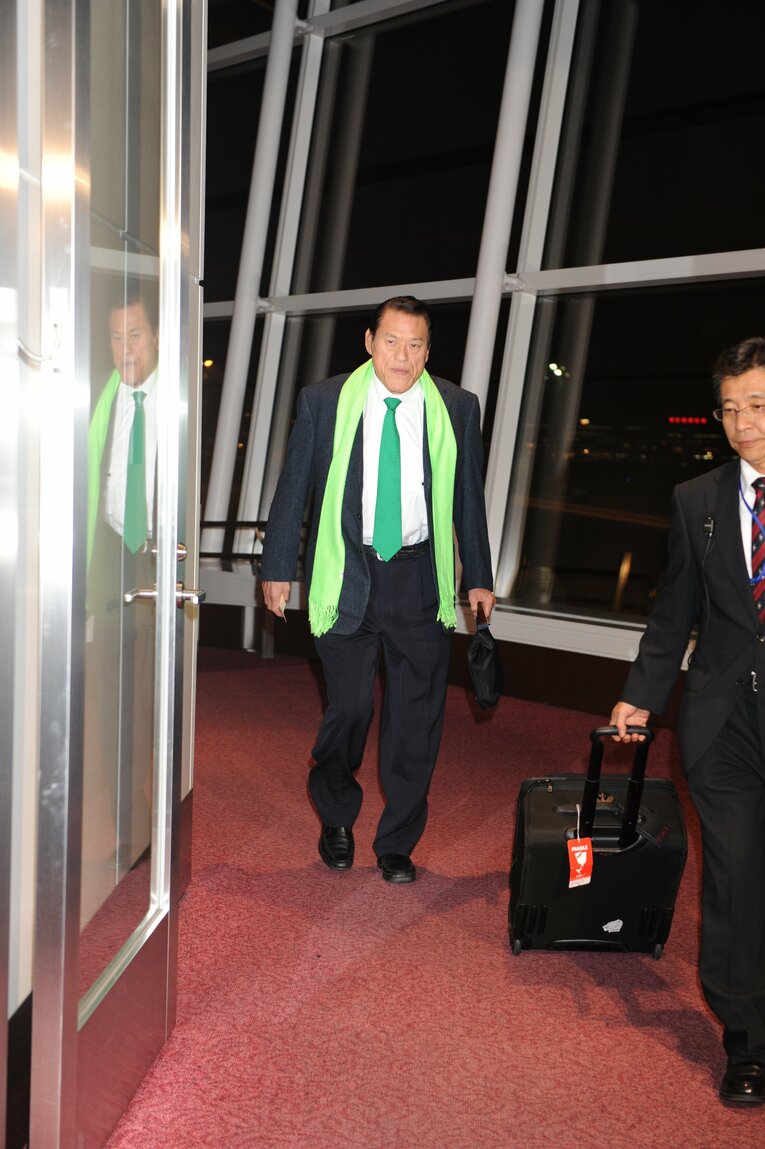 2013年、北朝鮮から帰国したアントニオ猪木　©Mami Yamada