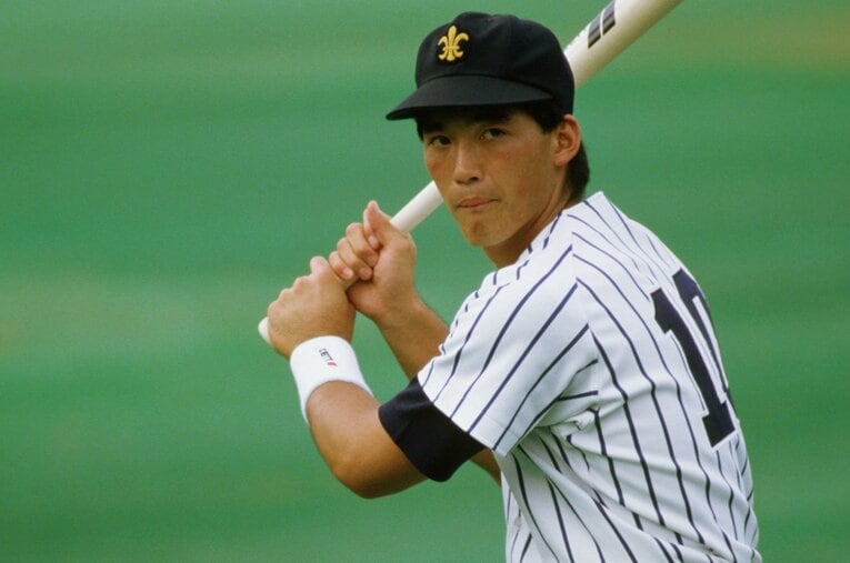 立教大学時代の長嶋一茂。のちにヤクルトからドラフト1位指名を受けるように、その能力の高さは後輩の有力選手からみても明らかだったという ／ photograph by AFLO