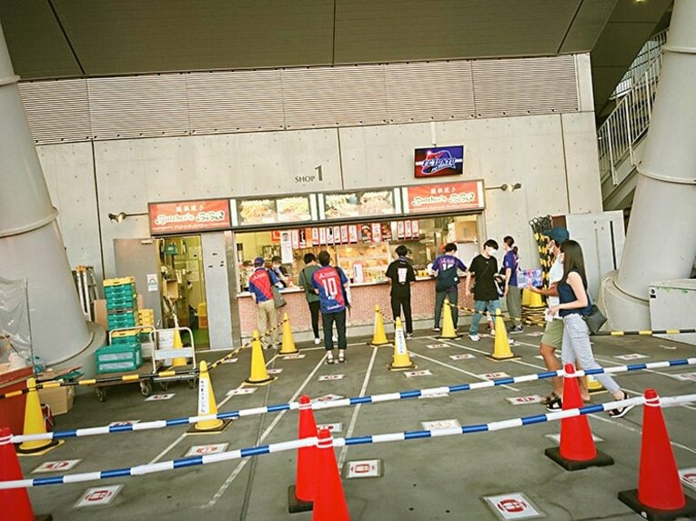 味スタ観衆1/5000人になってみた。ナオの“予言”と室屋の名スピーチ。(4)