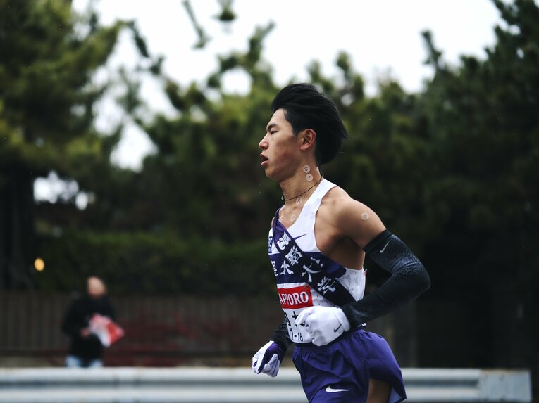 第100回箱根駅伝、駒澤大4区の山川拓馬　©Yuki Suenaga