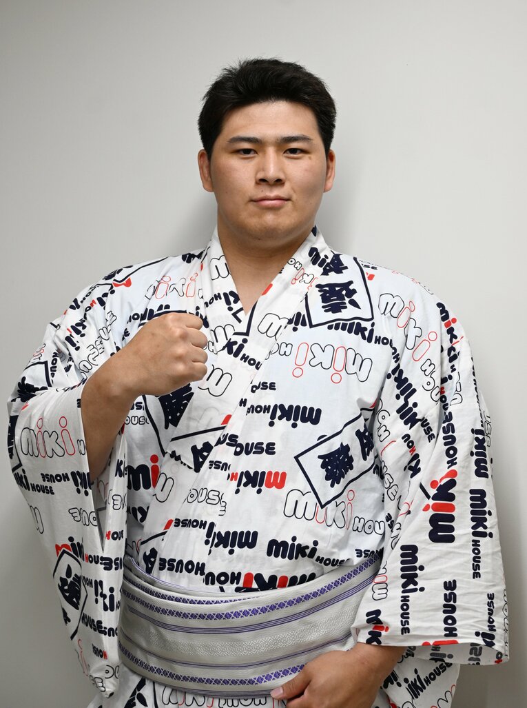 「イケメンすぎる力士」と話題に…大森（22歳）　©JIJI PRESS
