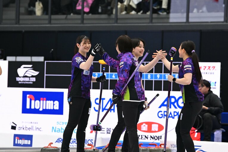 軽井沢SCと北海道銀行の激闘フォト（写真は右に続きます）　©JCA