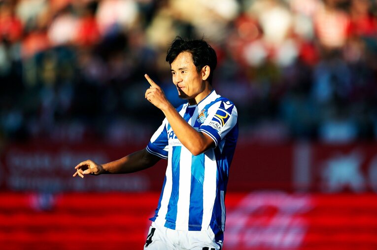 久保建英、ソシエダ同僚に「次は頼むよ」とウインク… カメラマンが収めた“1ゴール1アシスト＋余裕・信頼度アップの決定的瞬間”(11)