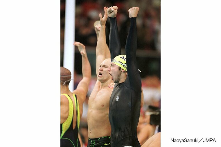 1990年代後半から2000年代前半にかけての水泳界の英雄はイアン・ソープだった。17歳で迎えた母国開催の同大会、男子400m自由形を世界新で優勝。リレーなどを含めて合計3つの金メダル、2つの銀メダルを獲得する大活躍だった。 ／ photograph by Naoya Sanuki／JMPA