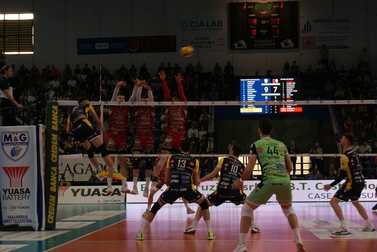 2月9日、ペルージャ石川祐希（セリエA／グロッタッツォリーナ戦）©︎Takashi Yuge