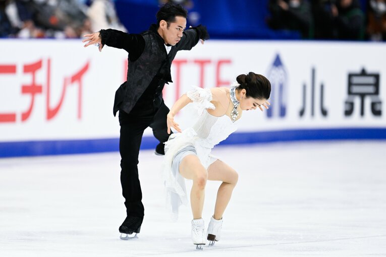 「すごい見つめられている感があって…」高橋大輔＆村元哉中が奏でる新たな関係性「音楽が鳴った瞬間、大ちゃんの目力が変わるんです」(95)