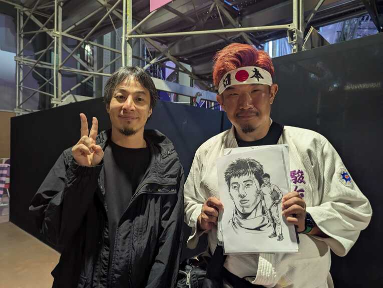 フェンシング観戦に訪れたひろゆきと滝島一統　©Yu Saito