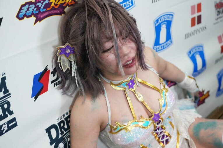 敗者退団マッチに負けた中野たむ　©Essei Hara