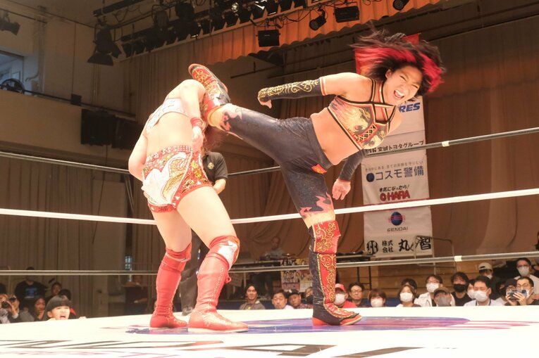 水着グラビアも披露のアイドル路線から急転換…素顔は“オラオラ”、スターダムのベルトも獲得した岩田美香の渇望「総合格闘技かキックにも」(82)