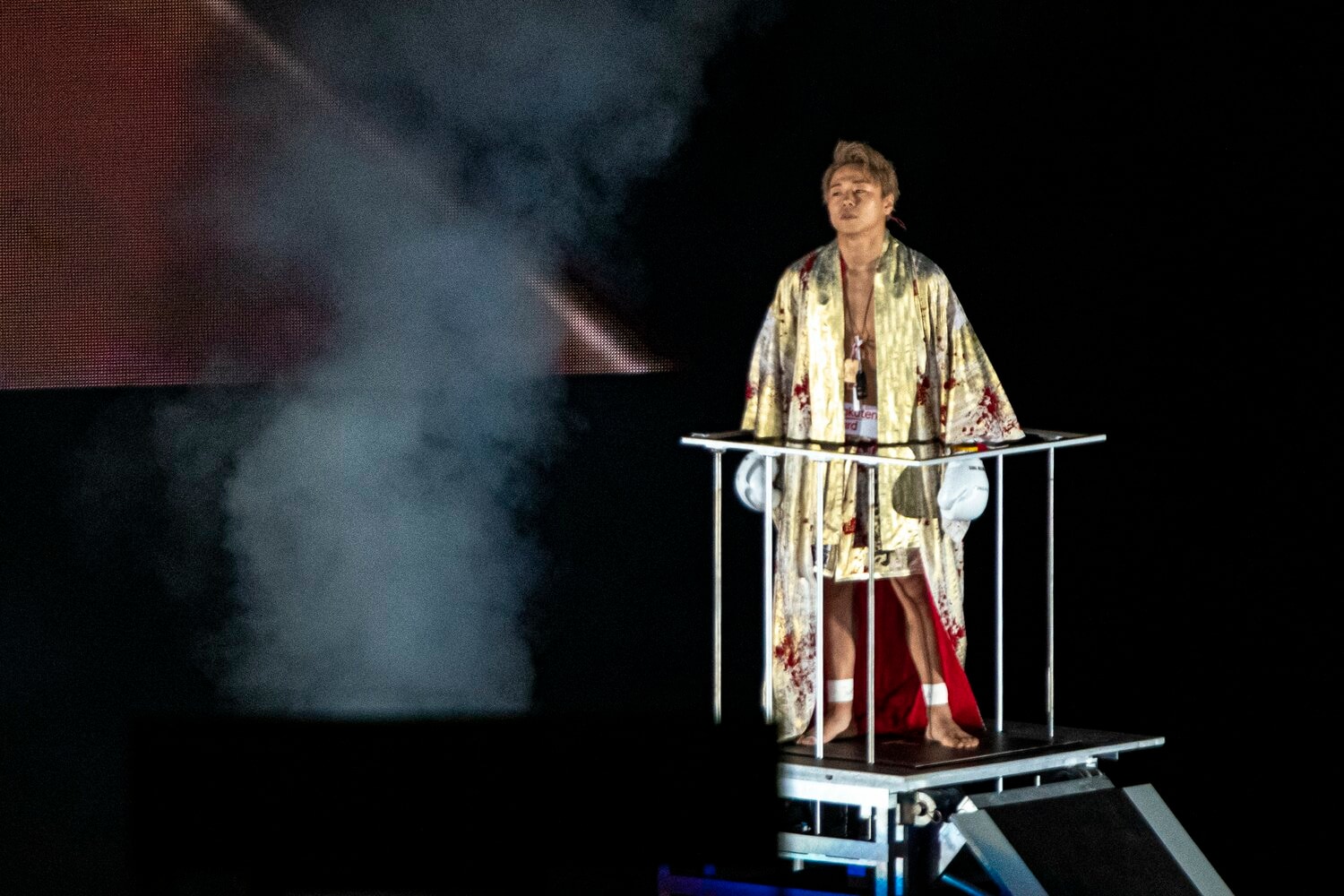 入場する武尊　©Takuya Sugiyama