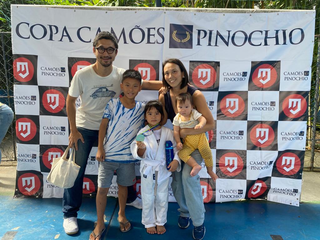 藤井さん一家　※藤井さん提供