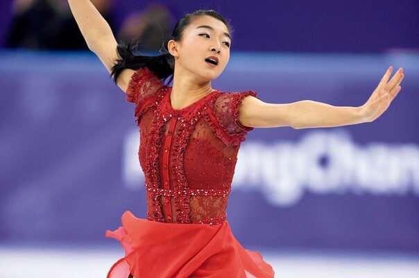 坂本花織17歳「選ばれたら奇跡やな」緊張に震えた初五輪、「屈辱的なものを感じた」“代表漏れ”の低迷期も…日本フィギュア界のエースになるまで
