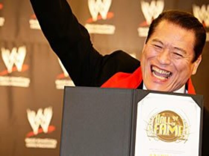 殿堂入りで“再起動”。猪木とWWEの深い縁。～デビュー50周年の“燃える闘魂”～＜Number Web＞ photograph by Shiro Miyake