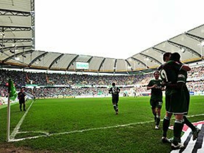 スタジアムから見えるブンデス流観戦哲学。＜Number Web＞ photograph by Getty Images