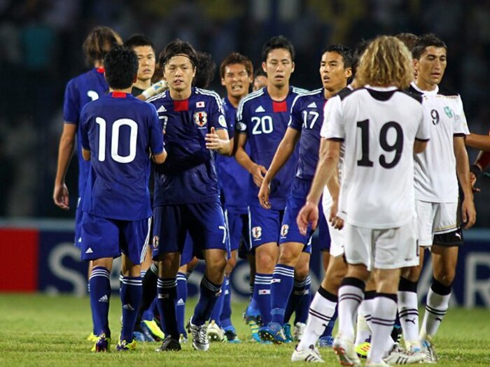 ザックジャパン、予選の戦術再考か？ウズベク戦ドローから見えてきた課題。＜Number Web＞ photograph by Getty Images