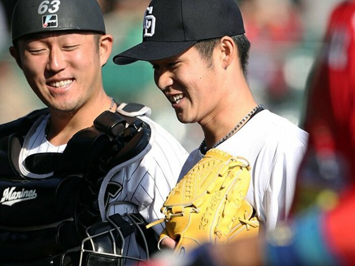 母の声援、身重の妻、そして甲子園。トライアウト、23歳の夢のマウンド。<Number Web> photograph by NIKKAN SPORTS