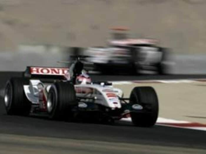 毒抜けニュー琢磨、熱砂の戦い＜Number Web＞ photograph by Mamoru Atsuta