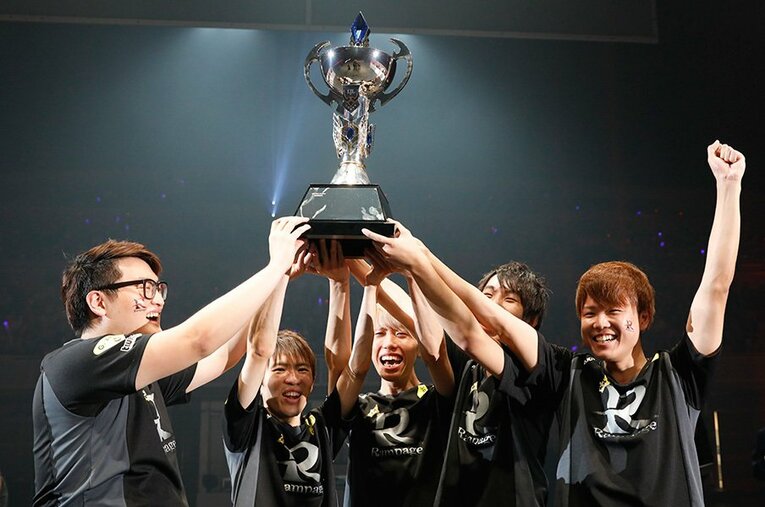 3シーズン連続でLoL日本王者に輝いたRampage。中国の地で彼らを待ち受けるのはゲーム界の“ワールドクラス”である。 ／ photograph by 2017 Riot Games,inc.