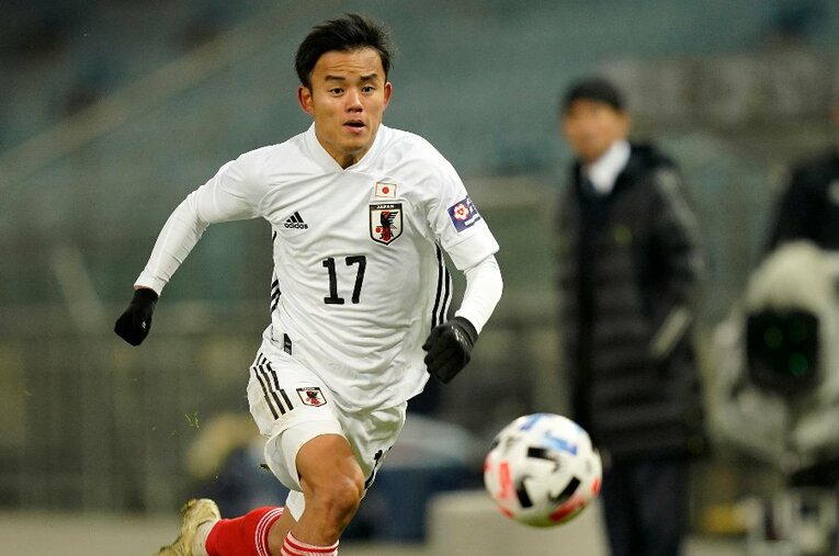 後半の久保はトップ下のようなポジションで南野との連携を深めた ／ photograph by Getty Images