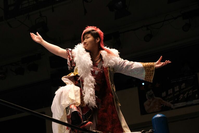 「タイガー・クイーンの涙を見た」佐山聡考案の“新技”で勝利も…彩羽匠戦で崩れかけた女性版タイガーマスクの“謎”(38)