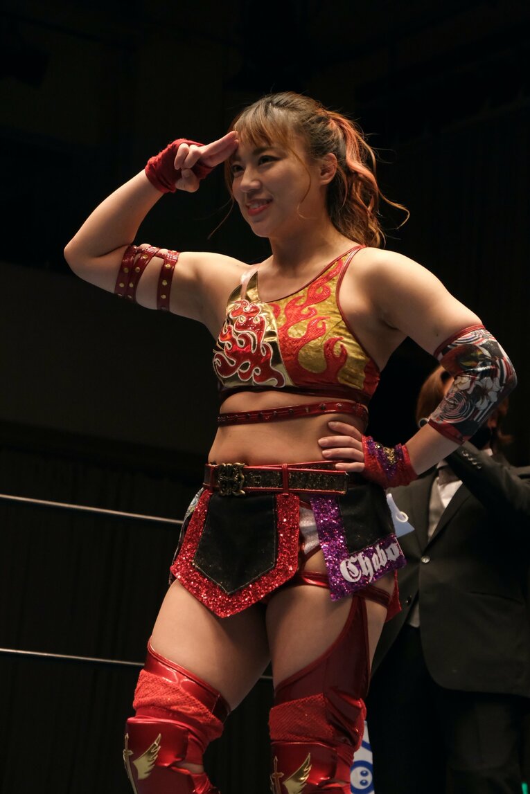 タイガー・クイーンを激怒させた“ヒール殺法”…乱入に凶器攻撃、待望のライバルは何でもありの“闇の軍団”？(67)